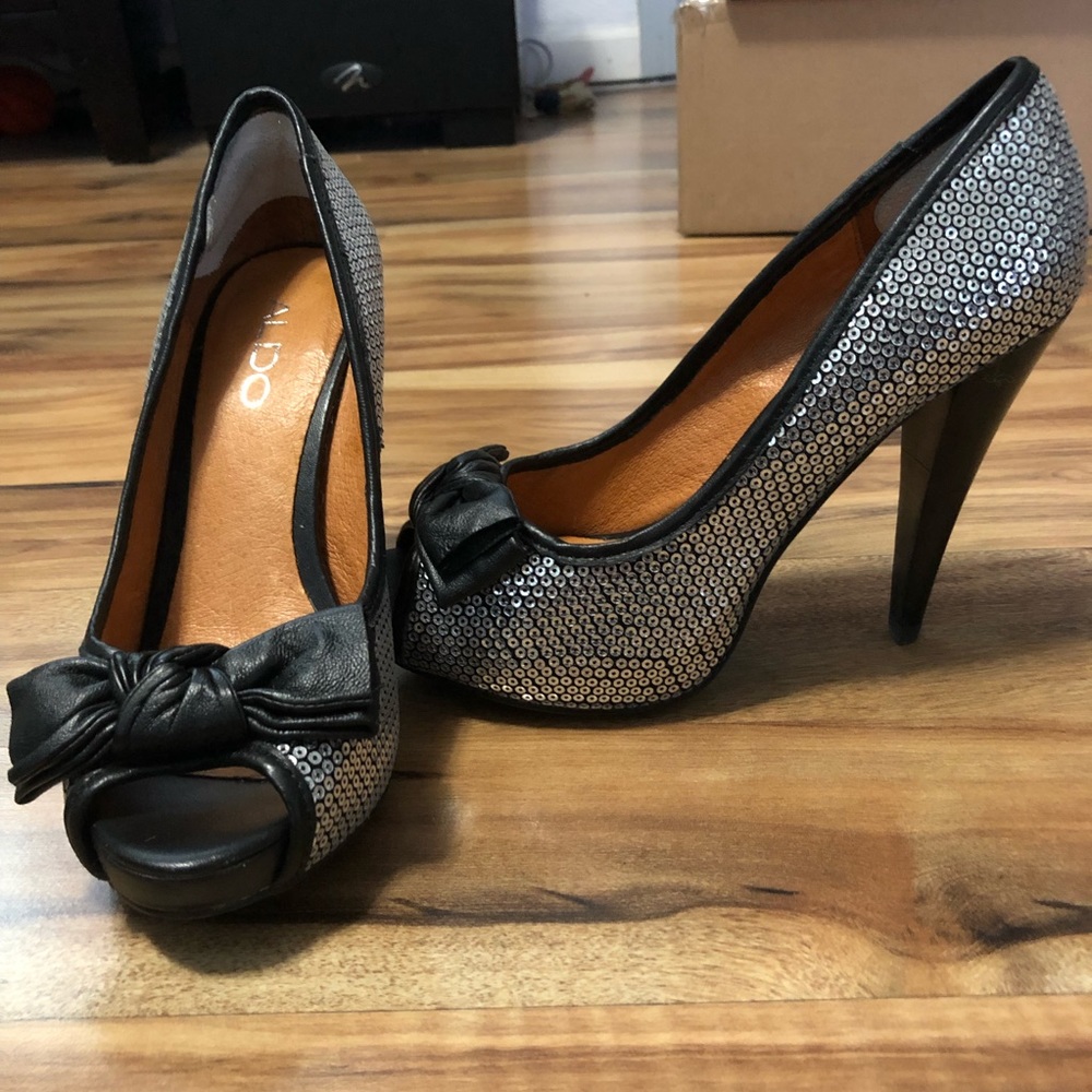 Aldo Silver Sequin Bow Heels